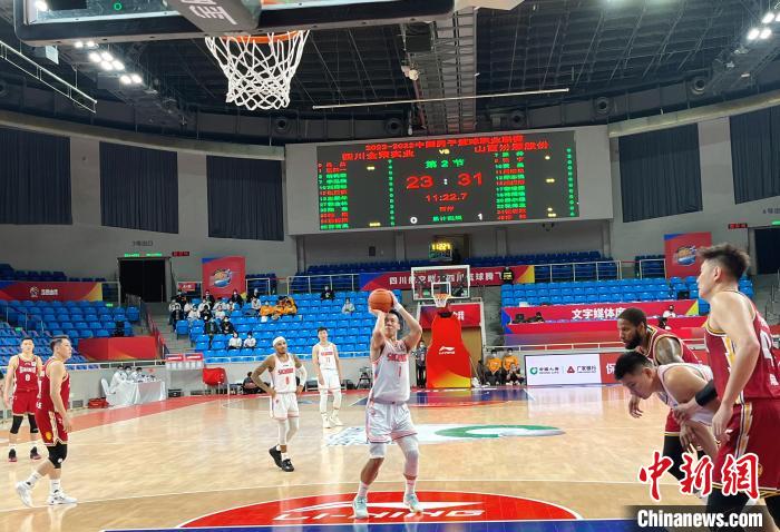 成都开启新赛季CBA首轮：四川男篮108-103险胜山西