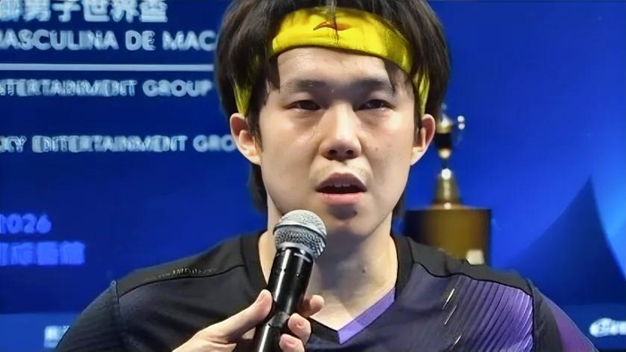 王楚钦1-3逆转达科晋级四强 守住国乒男单希望