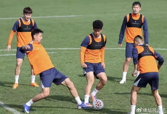 泰山队年轻球员遭边缘化 球迷呼吁外租球员勿回