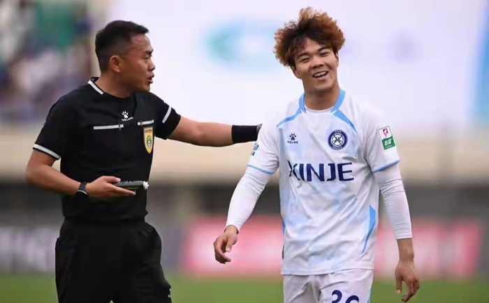 泰山队年轻球员遭边缘化 球迷呼吁外租球员勿回